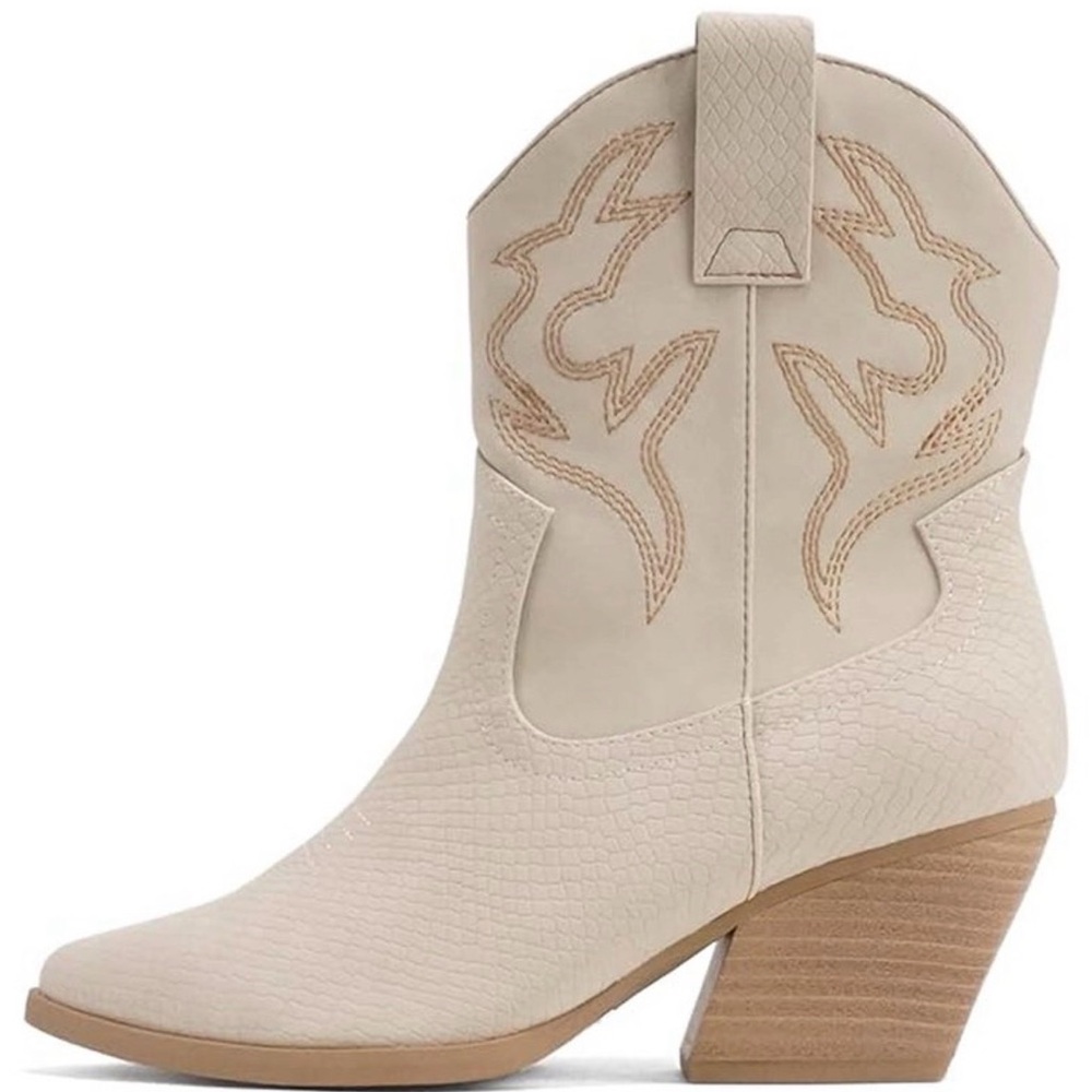 Soda Cream Western Heeled Boots
